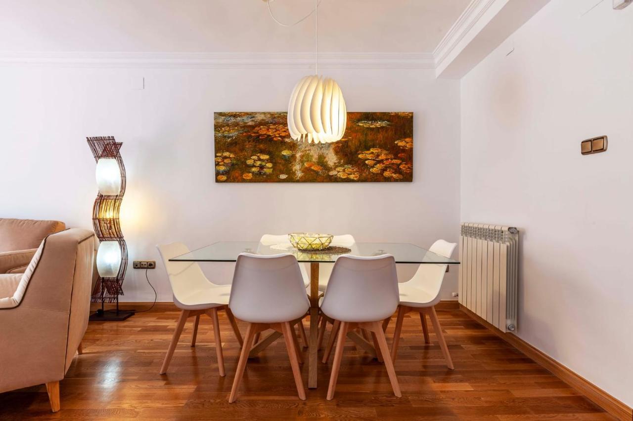 Apartamento Mariana Pineda Centro กรานาดา ภายนอก รูปภาพ