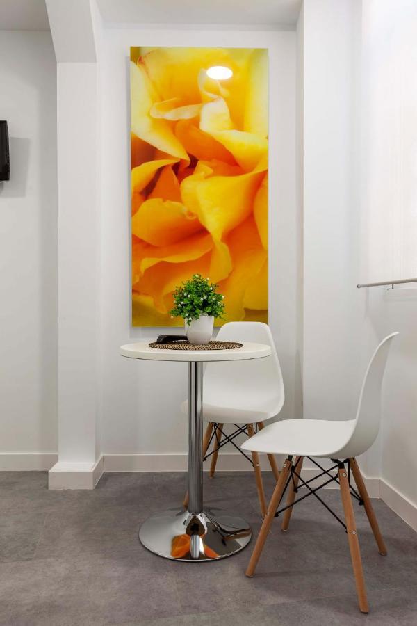 Apartamento Mariana Pineda Centro กรานาดา ภายนอก รูปภาพ