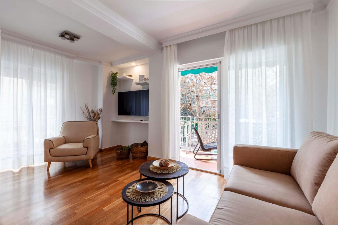 Apartamento Mariana Pineda Centro กรานาดา ภายนอก รูปภาพ